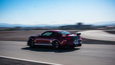 driven-2020-ford-mustang-shelby-gt500-2019-11-18_23-46-50_681375