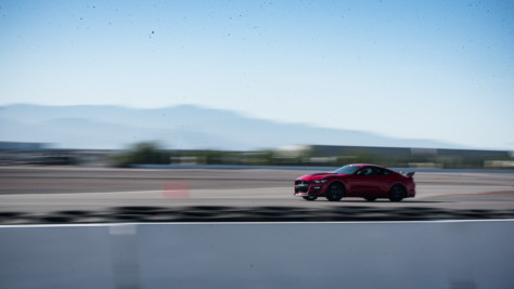 driven-2020-ford-mustang-shelby-gt500-2019-11-18_23-49-55_244299