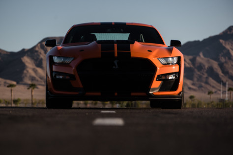 driven-2020-ford-mustang-shelby-gt500-2019-11-19_00-01-00_765517