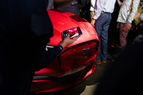 ford-introduces-the-mustang-mach-e-at-2019-la-auto-show-2019-11-18_21-44-30_371552