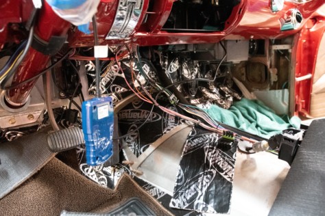 project-gift-horse-gets-electrical-upgrade-from-ron-francis-wiring-2019-11-01_16-13-20_060919
