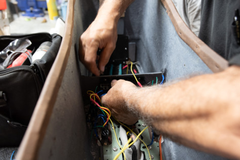 project-gift-horse-gets-electrical-upgrade-from-ron-francis-wiring-2019-11-01_16-13-24_871259