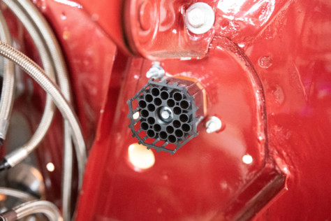 project-gift-horse-gets-electrical-upgrade-from-ron-francis-wiring-2019-11-01_16-13-52_609680