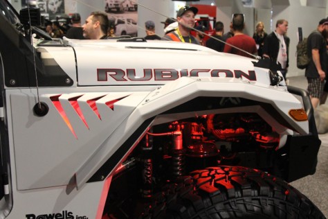 sema-2019-fab-fours-jeep-gladiator-dominates-the-arena-2019-11-14_12-15-18_871444