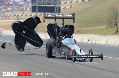 thunderstruck-australian-400-thunder-series-kicks-off-new-year-2019-11-08_20-45-53_068397