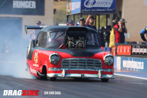 thunderstruck-australian-400-thunder-series-kicks-off-new-year-2019-11-08_20-46-39_748652