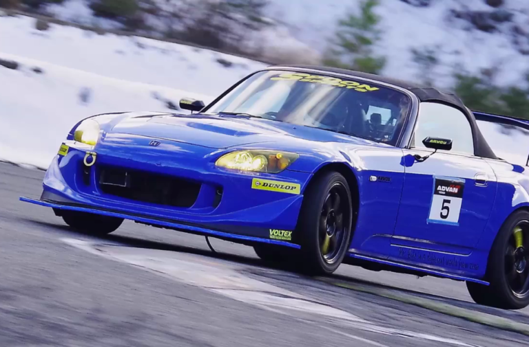 Video: Tailhappy Honda S2000s Dice At Fuji International Speedway