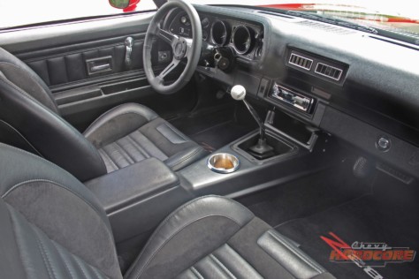 1973-chevrolet-camaro-is-a-crimson-beauty-2019-12-28_00-15-48_257547