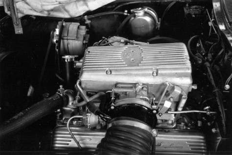 corvette-chronicles-the-hand-built-split-window-coupe-corvettes-2019-12-03_19-51-35_852246