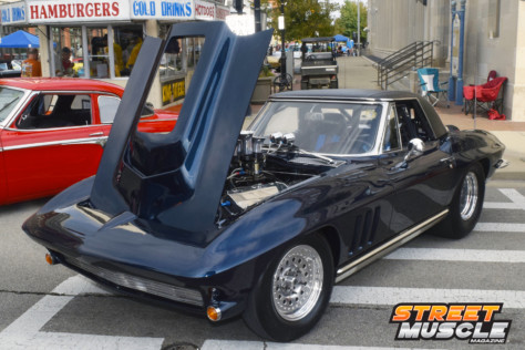 masses-of-street-muscle-gather-at-the-route-66-mother-road-festival-2019-12-21_18-36-27_558298