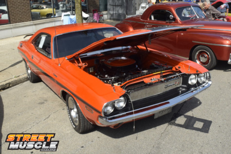 masses-of-street-muscle-gather-at-the-route-66-mother-road-festival-2019-12-21_18-36-44_691260