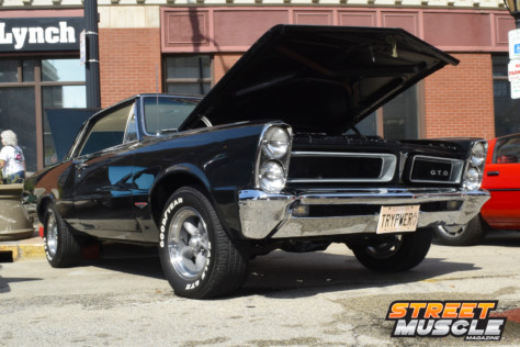 masses-of-street-muscle-gather-at-the-route-66-mother-road-festival-2019-12-21_18-39-24_225326