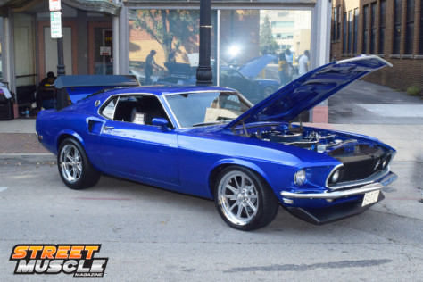 masses-of-street-muscle-gather-at-the-route-66-mother-road-festival-2019-12-21_18-40-15_981763