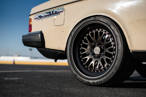 meet-sean-fogli-and-his-ls-swaped-1983-volvo-240-2019-12-06_19-00-47_605512