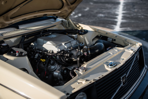 meet-sean-fogli-and-his-ls-swaped-1983-volvo-240-2019-12-06_19-04-37_456231
