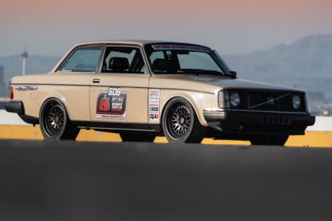meet-sean-fogli-and-his-ls-swaped-1983-volvo-240-2019-12-06_19-08-55_982767