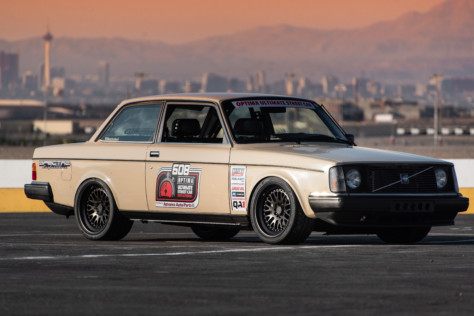 meet-sean-fogli-and-his-ls-swaped-1983-volvo-240-2019-12-06_19-09-11_227169