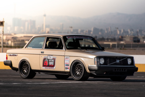 meet-sean-fogli-and-his-ls-swaped-1983-volvo-240-2019-12-06_19-16-38_997862