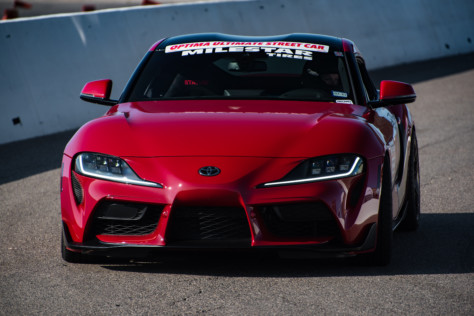 mike-dusold-named-2019-ultimate-street-car-champion-2019-12-06_01-17-00_002698