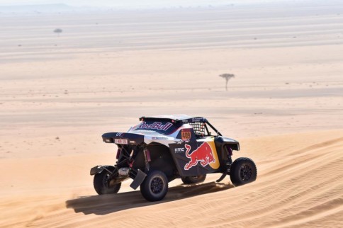 Dakar 2020: Stage 7 Mourning Hits Dakar While Americans Shine In SSV