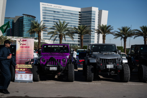 eye-candy-cars-coffee-in-saudi-arabia-2020-01-22_01-51-58_237299