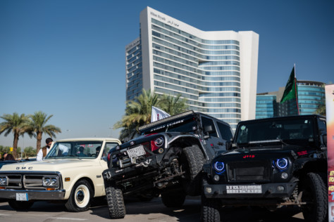 eye-candy-cars-coffee-in-saudi-arabia-2020-01-22_01-52-14_819630