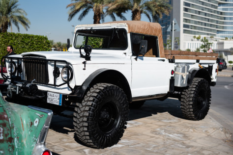 eye-candy-cars-coffee-in-saudi-arabia-2020-01-22_01-53-00_680304