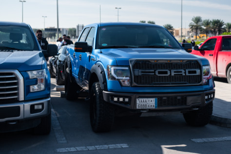 eye-candy-cars-coffee-in-saudi-arabia-2020-01-22_01-58-25_054804