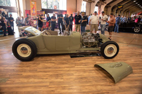 ford-takes-top-honors-at-the-71st-grand-national-roadster-show-2020-01-31_07-38-06_827462