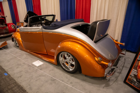 ford-takes-top-honors-at-the-71st-grand-national-roadster-show-2020-01-31_07-45-21_178369