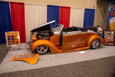 ford-takes-top-honors-at-the-71st-grand-national-roadster-show-2020-01-31_07-46-22_196116
