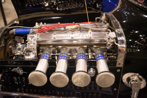 ford-takes-top-honors-at-the-71st-grand-national-roadster-show-2020-01-31_07-48-55_870237