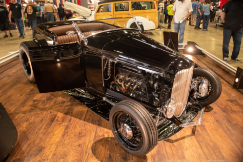 ford-takes-top-honors-at-the-71st-grand-national-roadster-show-2020-01-31_07-59-03_675381