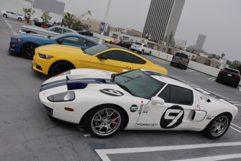 shelby-cruise-in-celebrates-ford-v-ferrari-at-the-petersen-museum-2020-01-31_03-52-54_682232