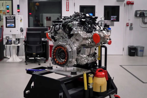 A Look Inside The Acura NSX’s 500-Horsepower 3.5L Twin-Turbo V6