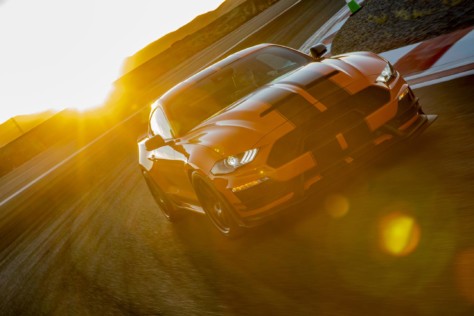 shelby-american-debuts-825-hp-2020-shelby-signature-series-mustang-2020-02-25_08-26-03_972321