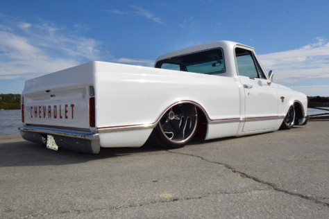 white-noise-dennis-griffins-c-10-generates-a-buzz-wherever-it-goes-2020-03-19_19-07-22_146466
