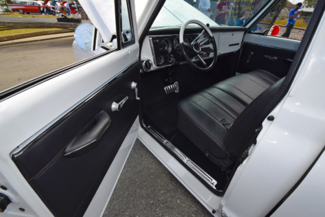 white-noise-dennis-griffins-c-10-generates-a-buzz-wherever-it-goes-2020-03-19_19-08-09_258836