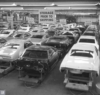 30-images-full-of-coolness-from-the-gm-photo-store-2020-04-29_15-30-19_257040