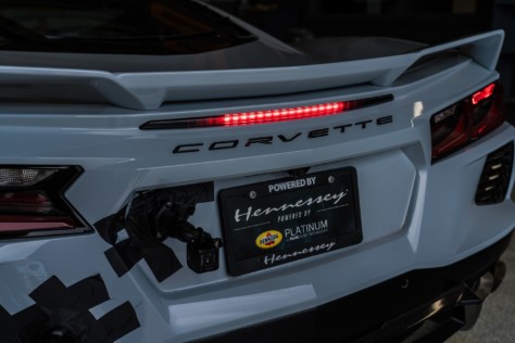 hennessey-breaks-the-200-mph-barrier-with-modified-c8-corvette-2020-05-19_16-27-13_411598