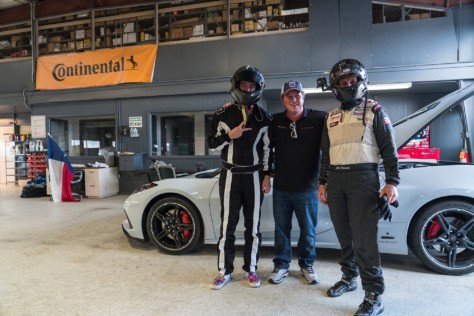 hennessey-breaks-the-200-mph-barrier-with-modified-c8-corvette-2020-05-19_16-27-24_398626