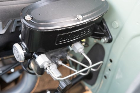 57-chevy-nomad-a-his-and-her-dream-became-a-reality-2020-06-16_14-23-41_588023