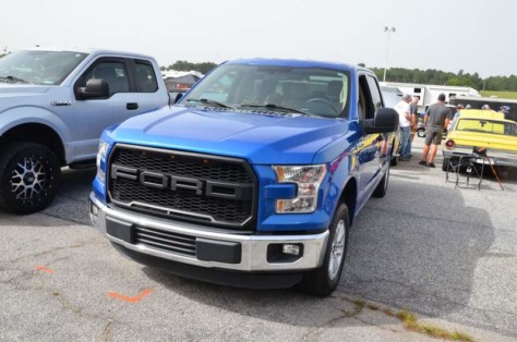 june-car-show-turnouts-show-light-at-the-end-of-the-tunnel-2020-06-27_21-17-24_352431