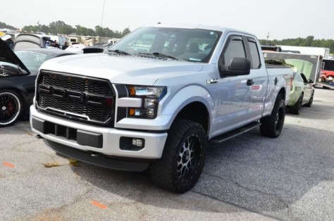 june-car-show-turnouts-show-light-at-the-end-of-the-tunnel-2020-06-27_21-17-27_845847