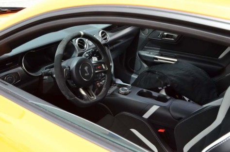 june-car-show-turnouts-show-light-at-the-end-of-the-tunnel-2020-06-27_21-19-02_644233