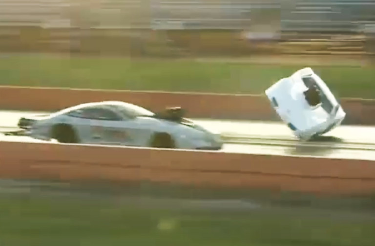 Video: Pro Extreme Racers Tangle In Wild Dragpalooza Crash