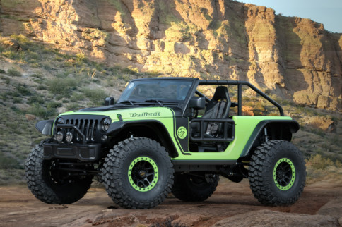 Stealing Thunder: Jeep Wrangler Rubicon 392 Boasts 6.4-Liter V8