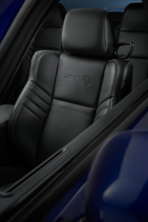 dodge-unveils-807-hp-2020-challenger-srt-super-stock-2020-07-02_17-54-27_912657