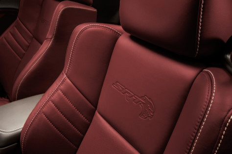 dodge-unveils-807-hp-2020-challenger-srt-super-stock-2020-07-02_17-55-42_566255