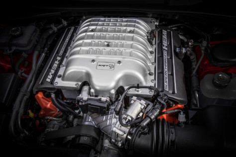dodge-unveils-807-hp-2020-challenger-srt-super-stock-2020-07-02_17-55-50_333174
